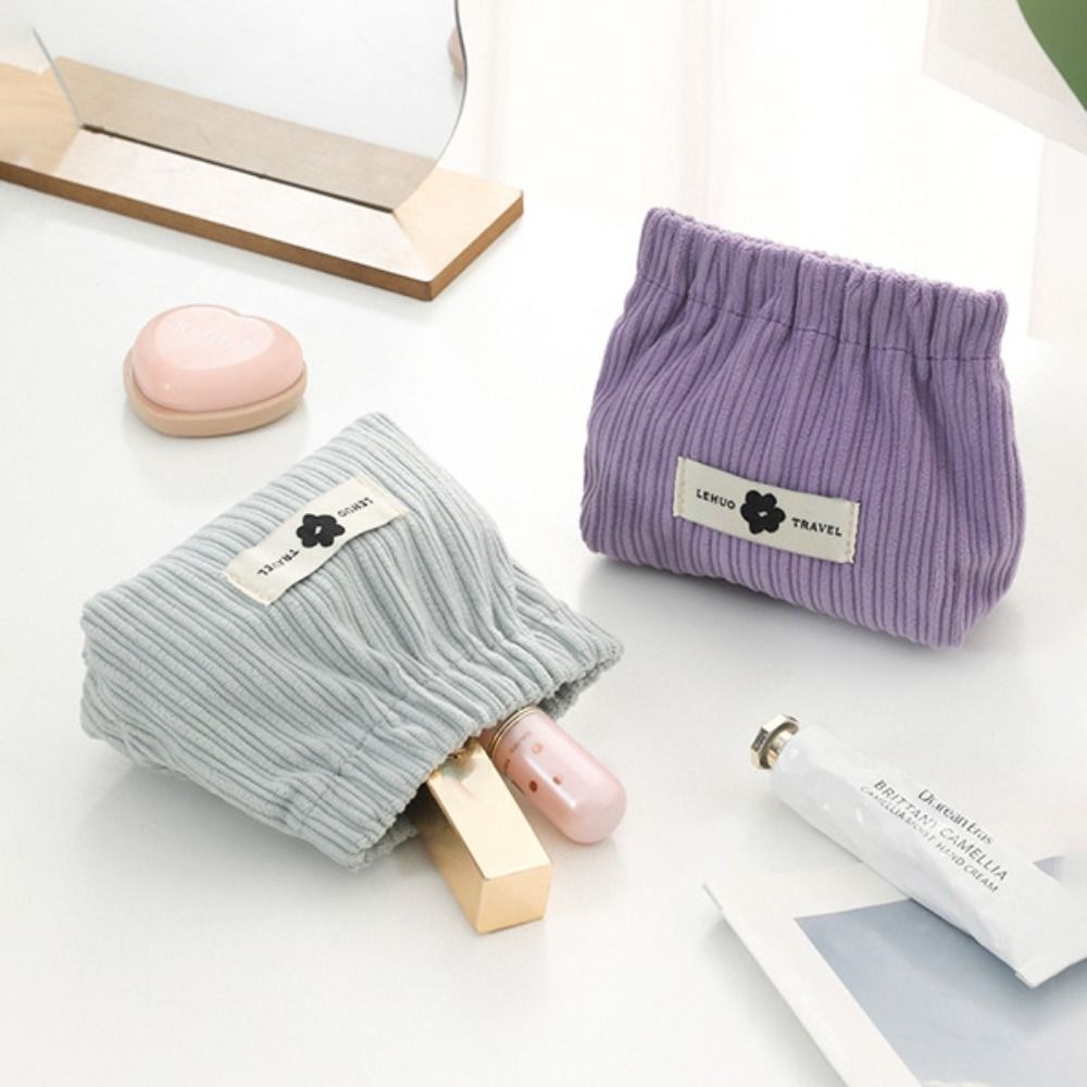 กระเป๋าใส่เหรียญมินิสุดน่ารัก  - Cosmetic Bags บทวิจารณ์และราคา